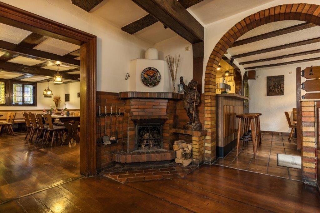 Gaststaette Braustuebchen Hotel Schlitz Buitenkant foto